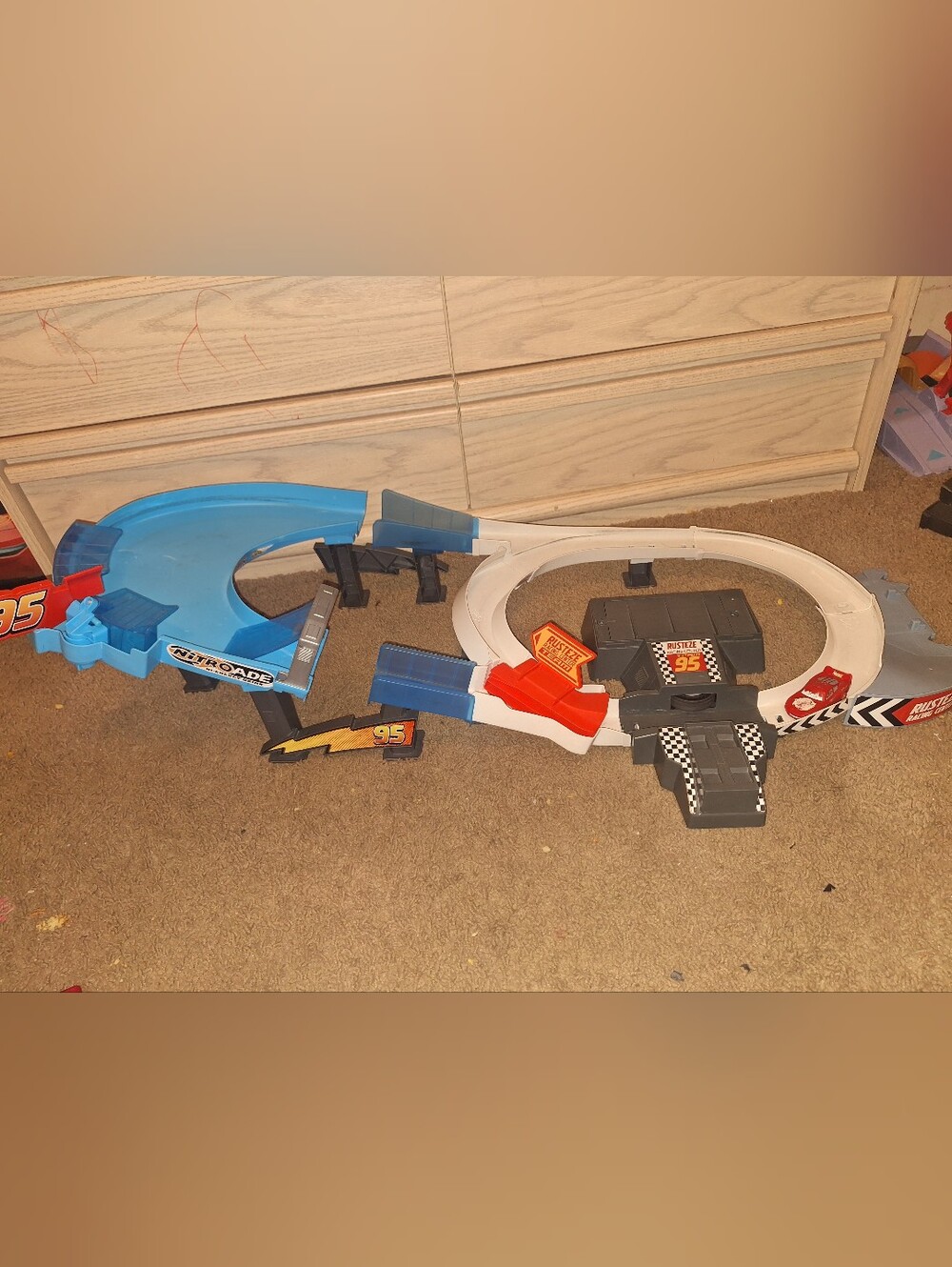 Disney Pixar Cars 95 Race Track Playset - Red, Blue, White